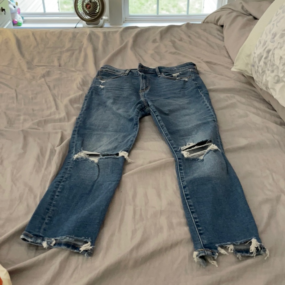 Abercrombie jeans size 28